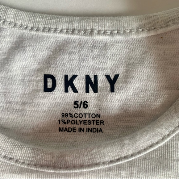 DKNY Cute Girls 3-Piece Short Set NWT Size 5/6 - Picture 6 of 9